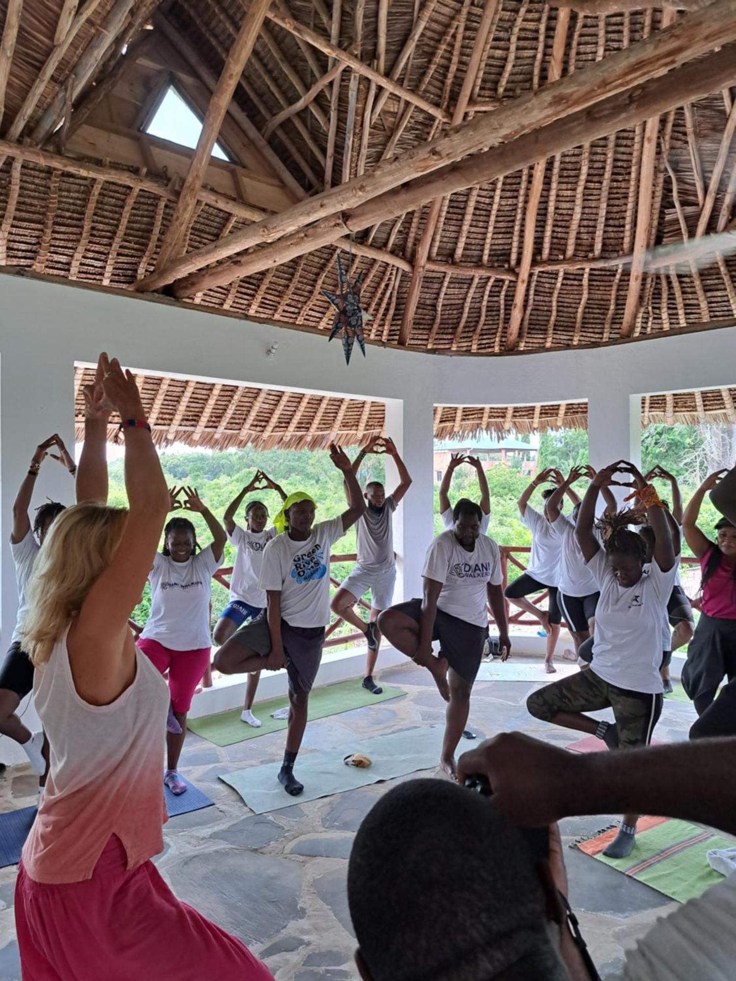 Diani Yoga Barn Bed and Breakfast Ukunda Exteriör bild